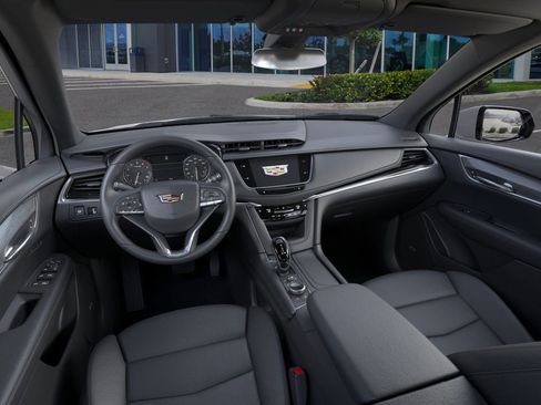 New 2025 Cadillac XT6 Luxury image 15