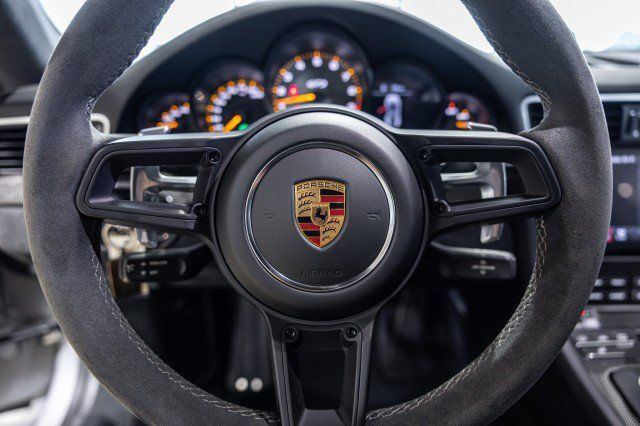 Used 2018 Porsche 911 GT3 RWD image 38