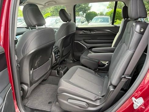 Used 2022 Jeep Grand Cherokee L Laredo w/ Luxury Tech Group I RWD image 25