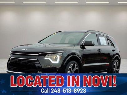 Used 2024 Kia Niro EX Touring