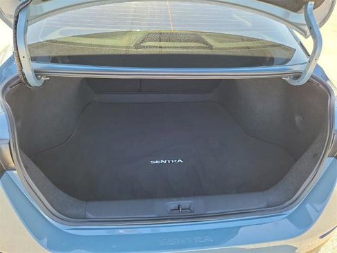Certified 2025 Nissan Sentra SR w/ SR Premium Package image 15
