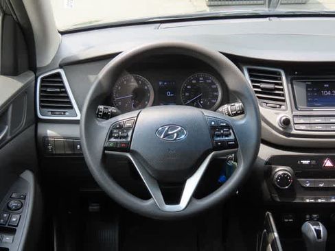 Used 2016 Hyundai Tucson SE w/ Option Group 02 AWD/4WD image 18