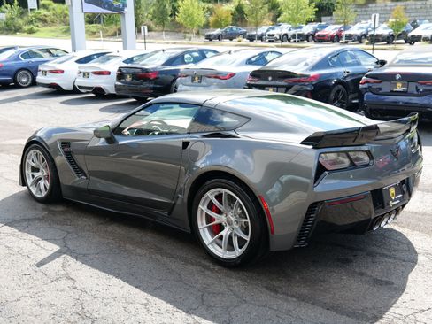 Used 2015 Chevrolet Corvette Z06 w/ Z07 Performance Package image 70