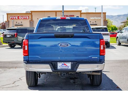 Used 2023 Ford F150 XLT w/ Trailer Tow Package AWD/4WD image 4