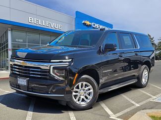 New 2026 Chevrolet Suburban LT w/ Comfort Package AWD/4WD video 1
