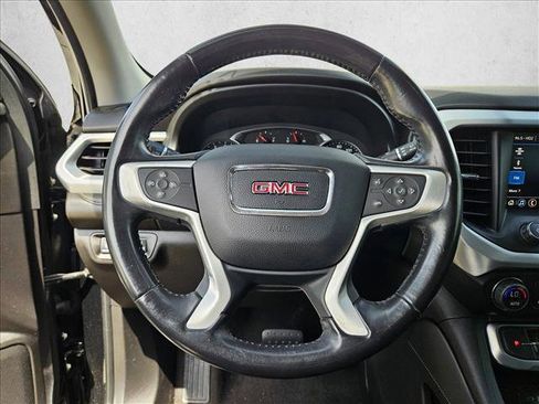 Used 2020 GMC Acadia SLT FWD image 10