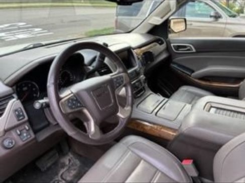 Used 2015 GMC Yukon Denali w/ Open Road Package AWD/4WD image 2