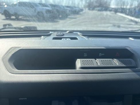 Used 2025 Ford Bronco Big Bend image 21