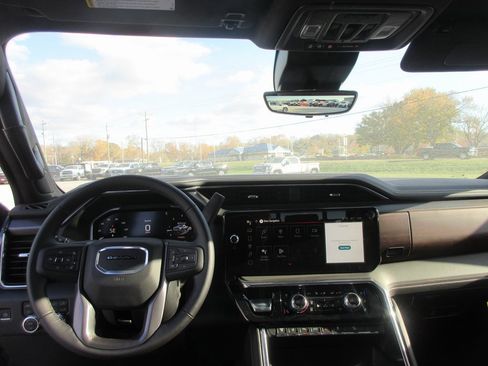 New 2026 GMC Sierra 2500 Denali Ultimate image 18