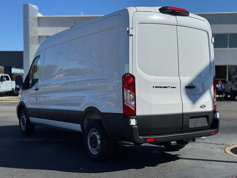 New 2026 Ford Transit 250 148 Medium Roof image 5