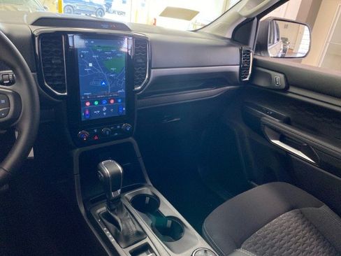 New 2025 Ford Ranger XLT w/ FX4 Off-Road Package image 12