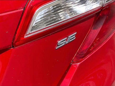 Used 2014 Toyota Camry SE FWD image 10