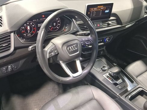 Used 2018 Audi Q5 2.0T Premium Plus w/ Premium Plus Package AWD/4WD image 12