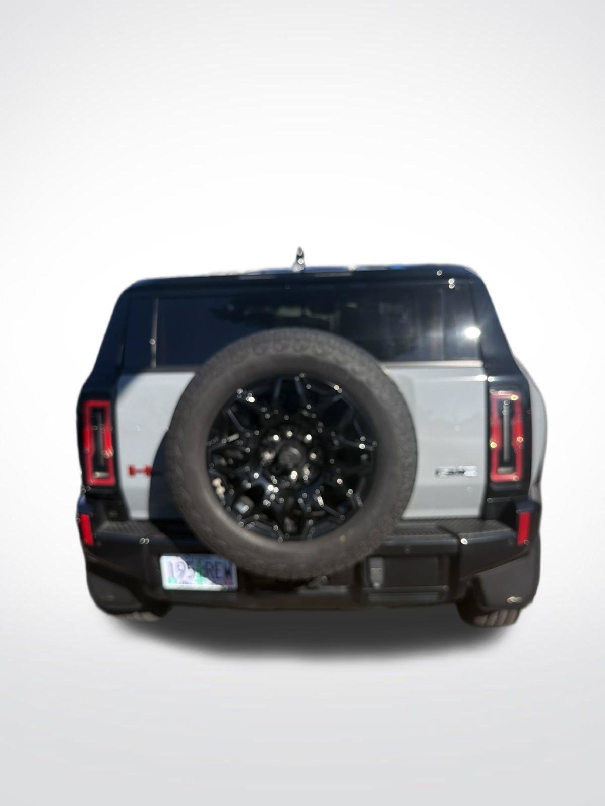 Used 2024 GMC Hummer EV 2X w/ LPO, Illumination Package AWD/4WD image 7