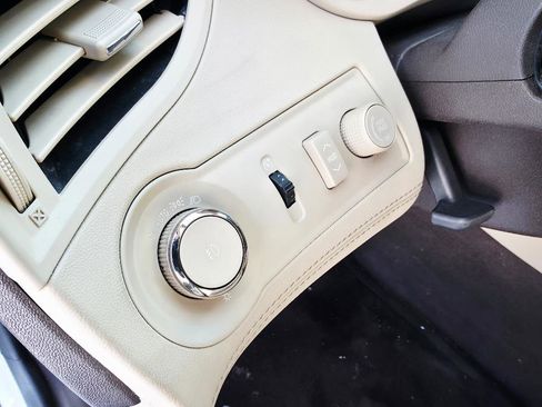 Used 2015 Buick LaCrosse Leather w/ Experience Buick Package image 19