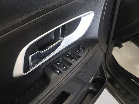 Used 2011 Chevrolet Equinox LTZ AWD/4WD image 9