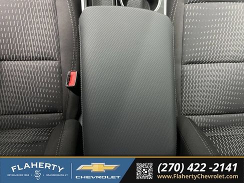 New 2026 Chevrolet Equinox LT FWD image 30