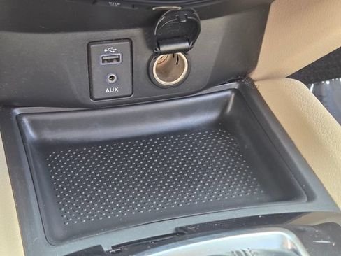 Used 2017 Nissan Rogue S FWD image 26
