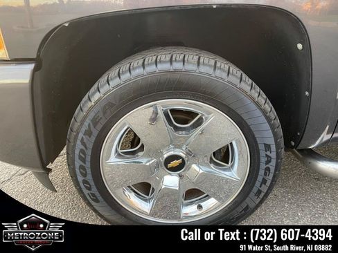 Used 2011 Chevrolet Silverado 1500 LT w/ Texas Edition RWD image 32