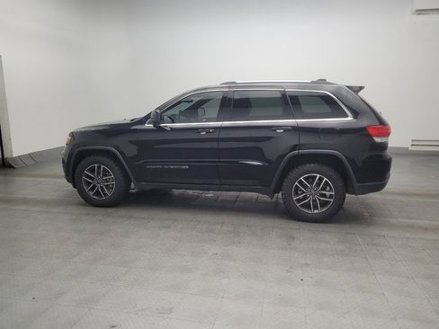 Used 2019 Jeep Grand Cherokee Laredo w/ Security & Convenience Group RWD image 3