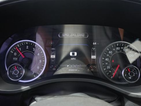 Used 2022 RAM 1500 Lone Star AWD/4WD image 11