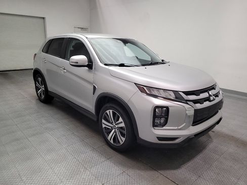 Used 2021 Mitsubishi Outlander Sport SE FWD image 13