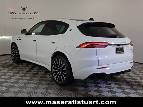 New 2025 Maserati Grecale Modena AWD/4WD image 5