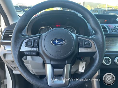 Used 2017 Subaru Forester 2.5i w/ Alloy Wheel Package image 19