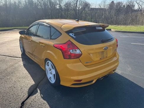Used 2013 Ford Focus ST image 5
