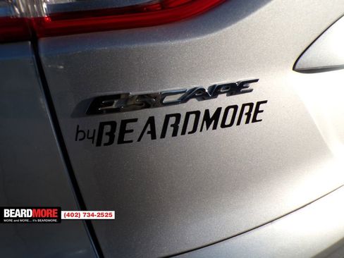 Used 2015 Ford Escape SE w/ Equipment Group 201A image 9