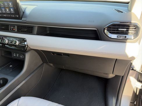 Certified 2023 Honda Pilot EX-L image 18