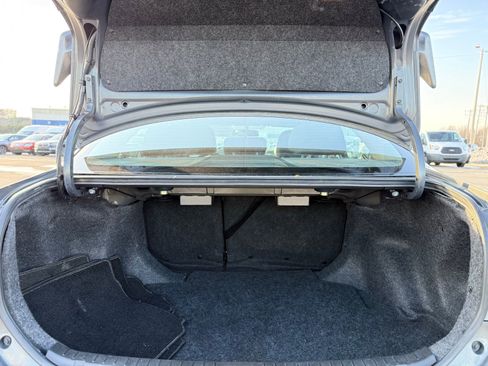 Used 2011 Toyota Corolla S image 37