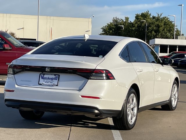 Certified 2025 Honda Accord LX image 4