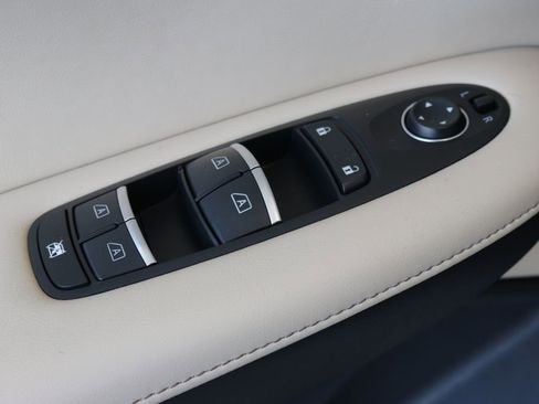 Certified 2020 INFINITI QX50 Luxe w/ Navigation Package image 13