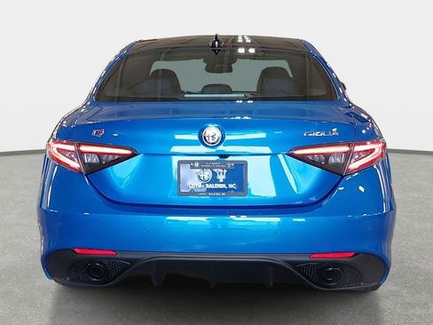 New 2025 Alfa Romeo Giulia AWD w/ Veloce Package AWD image 6
