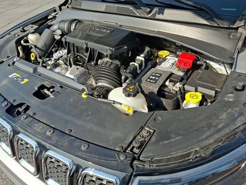 Certified 2023 Jeep Compass Limited AWD/4WD image 32