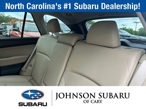 Used 2016 Subaru Outback 3.6R Limited AWD/4WD image 20