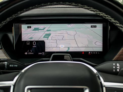 New 2027 GMC Acadia Denali Ultimate AWD/4WD image 31