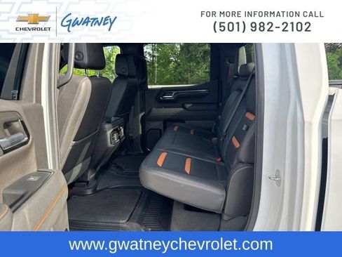 Used 2023 GMC Sierra 1500 AT4 w/ AT4 Premium Package AWD/4WD image 30