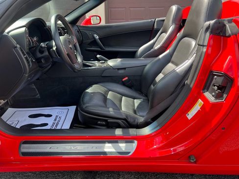 Used 2010 Chevrolet Corvette Convertible w/ Preferred Equipment Group image 4