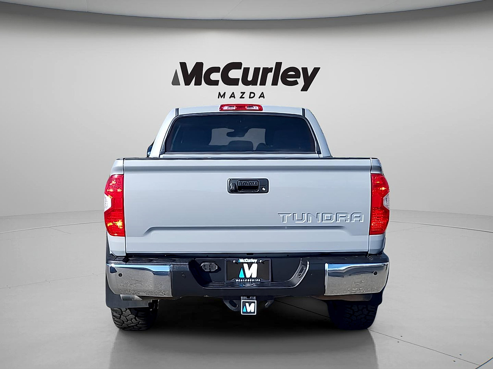 Used 2021 Toyota Tundra SR5 AWD/4WD image 6