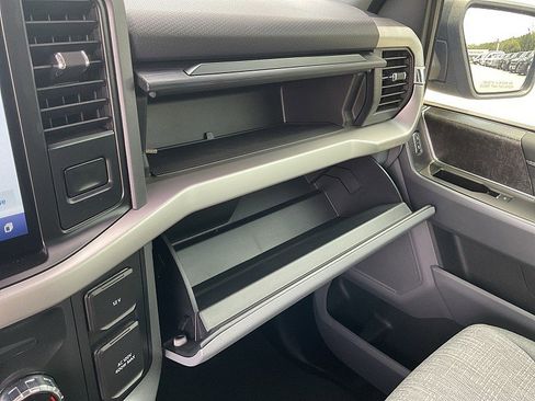 Used 2022 Ford F150 XLT w/ Equipment Group 302A High image 21