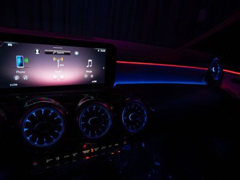 New 2025 Mercedes-Benz CLA 250 image 18