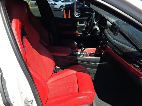 Used 2017 BMW X6 M AWD/4WD image 11