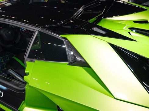 Used 2021 Lamborghini Aventador SVJ image 26