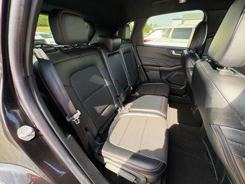 Used 2025 Ford Escape ST-Line AWD/4WD image 31