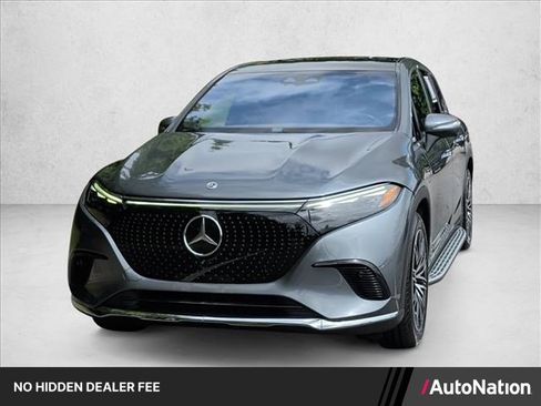 Certified 2023 Mercedes-Benz EQS 450+ 4MATIC SUV w/ Pinnacle Trim Package image 1