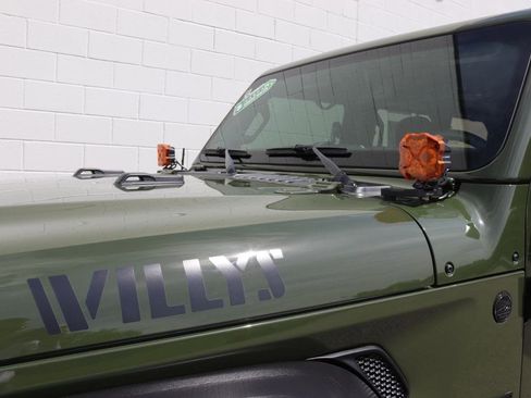 Used 2021 Jeep Wrangler Unlimited Sport AWD/4WD image 10