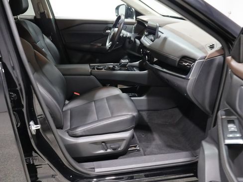 Used 2023 Nissan Rogue SL w/ SL Premium Package AWD/4WD image 19