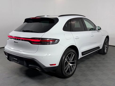 Certified 2026 Porsche Macan AWD/4WD image 7